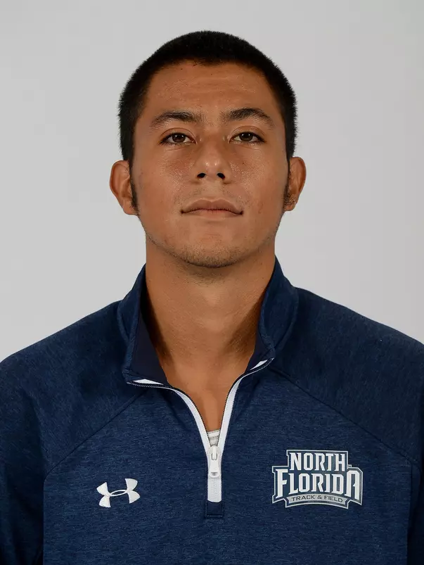 Robert Pedroza headshot