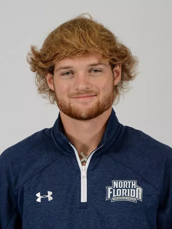 Sean Snyder headshot