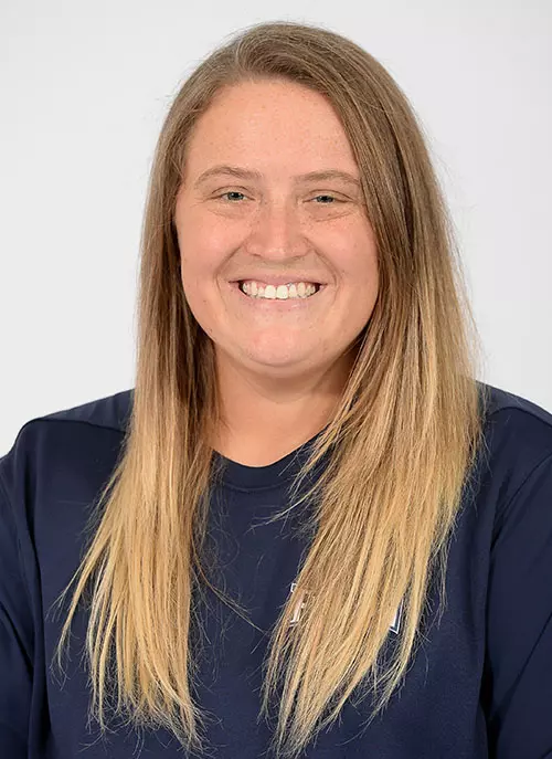 Cortney Radke headshot