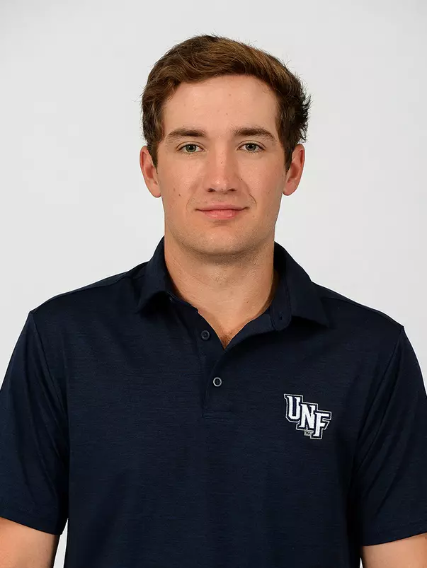 Head shot of Brandon Mancheno