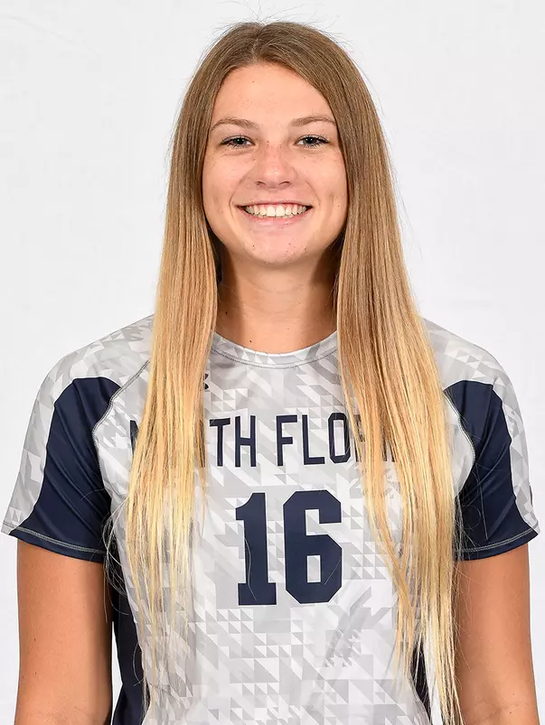 Jessica Buis headshot