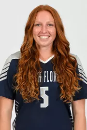 Head shot of Emma Voigt