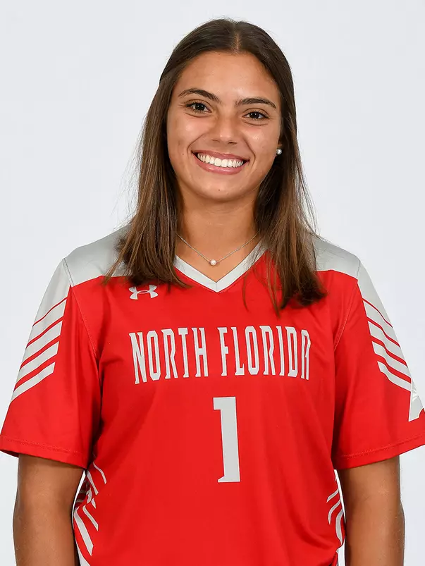 Head shot of Sofia Milancano