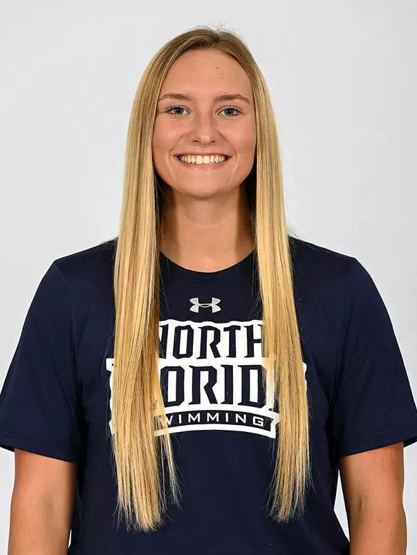 Julianna Graf head shot