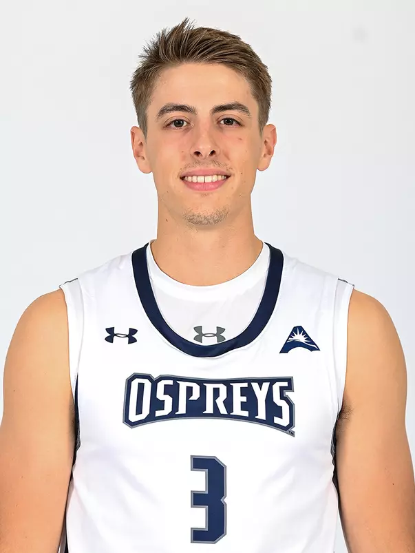 Head Shot of Carter Hendricksen