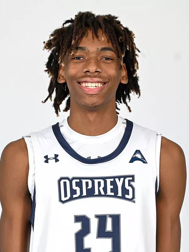 Head shot of Jadyn Parker