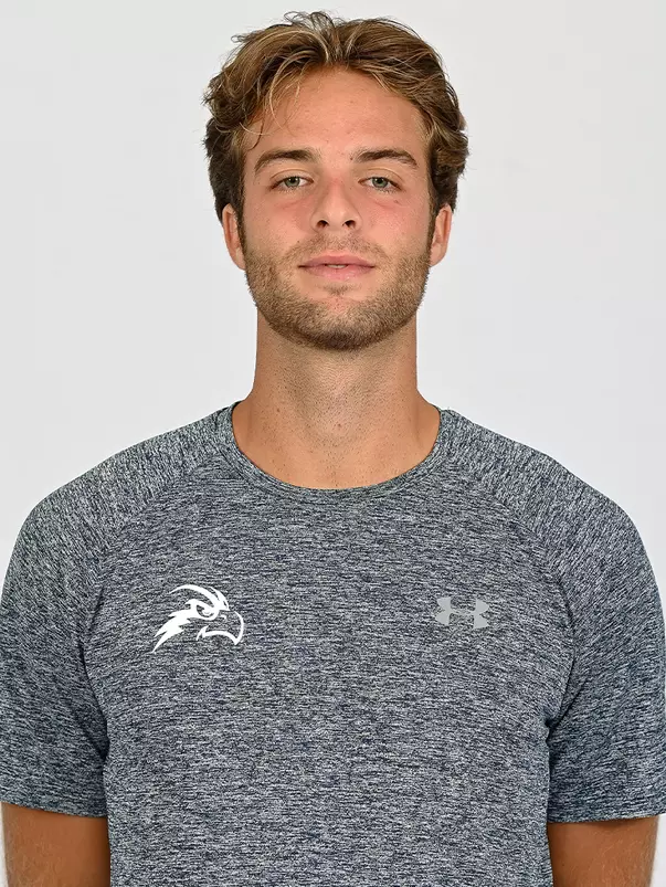 Nilo Duarte headshot