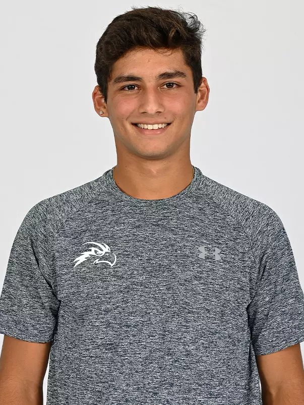 Breno Marques headshot