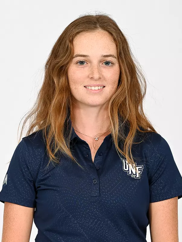 Head shot of Kaitlynn Washburn