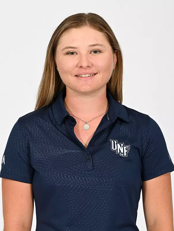 Head shot of Wyndom Burnett