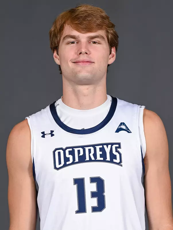 Max Hrdlicka headshot 2223