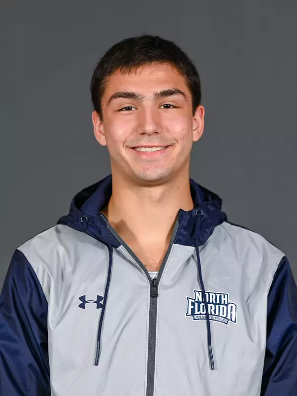 Jordan Travieso Head Shot media day