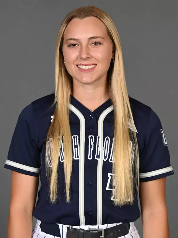 Taylor Shepherd headshot