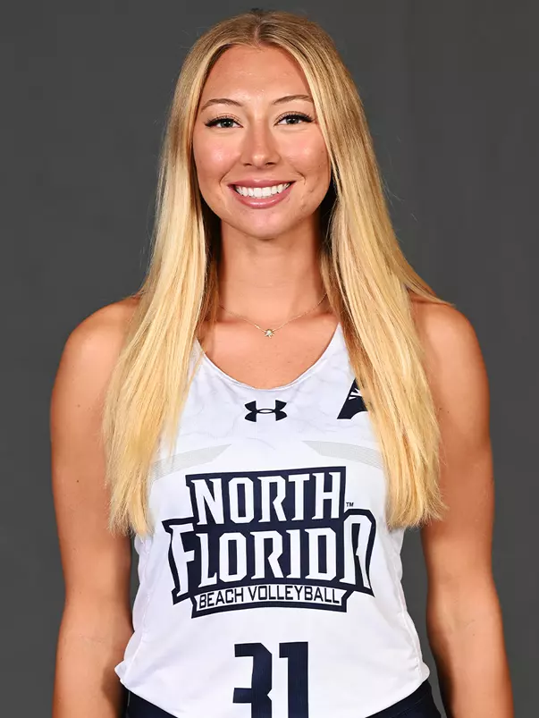 Christina Yamnyuk headshot