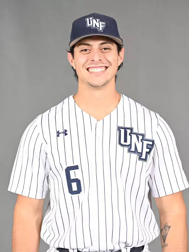 Gabe Esquivel headshot