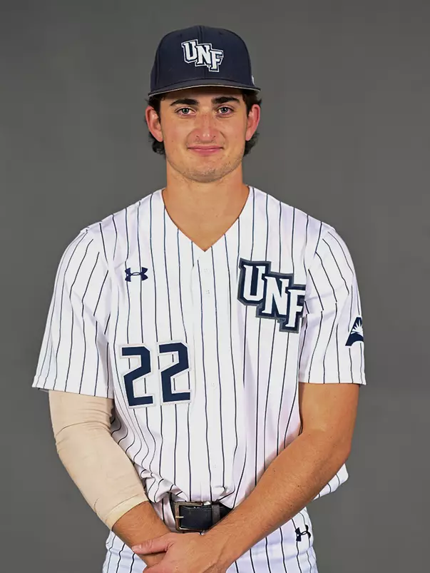 Drew Leinenbach headshot