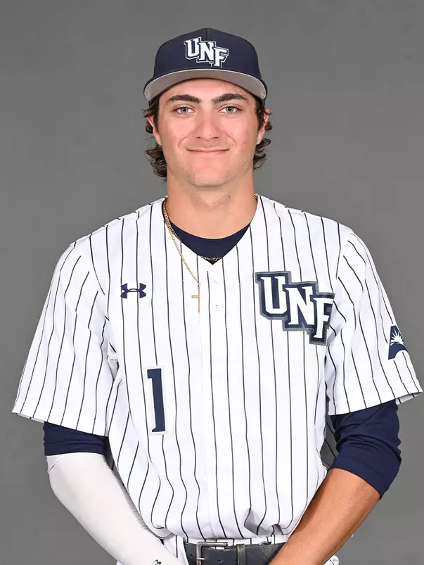 Alex Lodise headshot