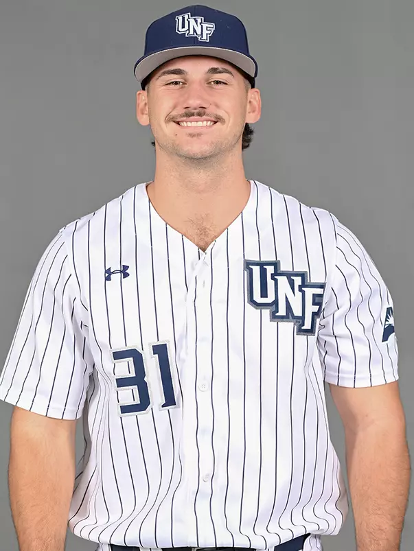 Jakob Runnels headshot