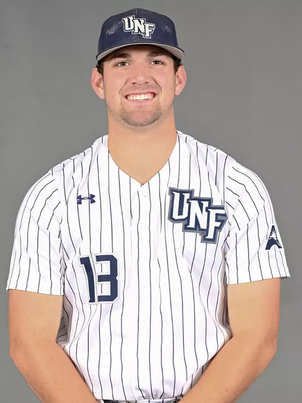 Peyton Sybrandt headshot