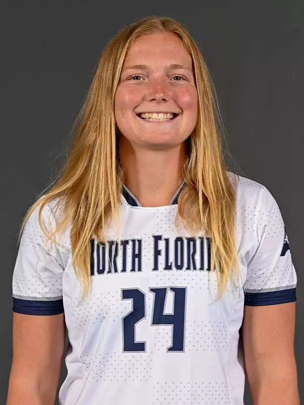 Kate Carter headshot