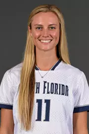 Hannah Farmer headshot