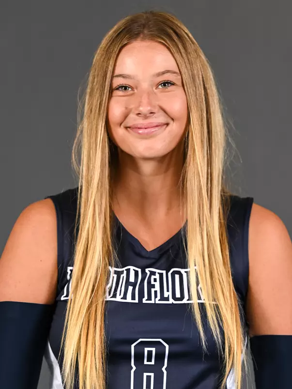 Mackenzie Piester headshot