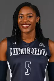 Mahalia White headshot