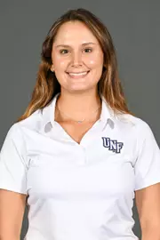 Daniela Gonzalez headshot
