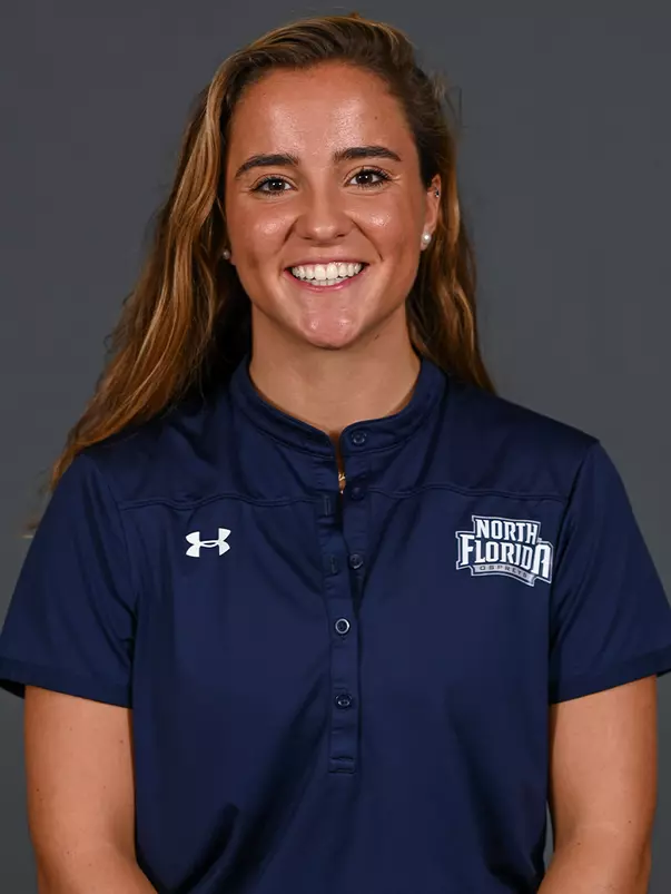 Ana Roman Dominguez headshot