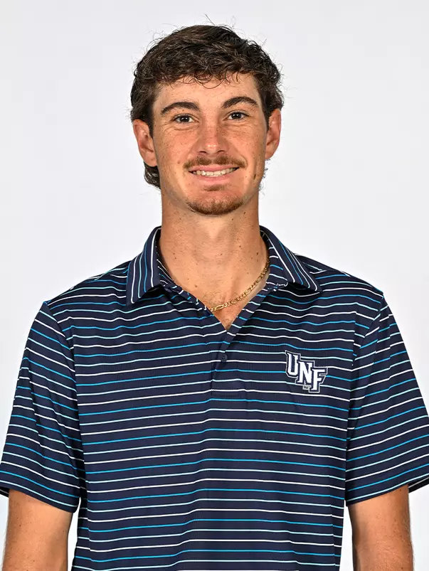 Nick Gabrelcik headshot 2023-24