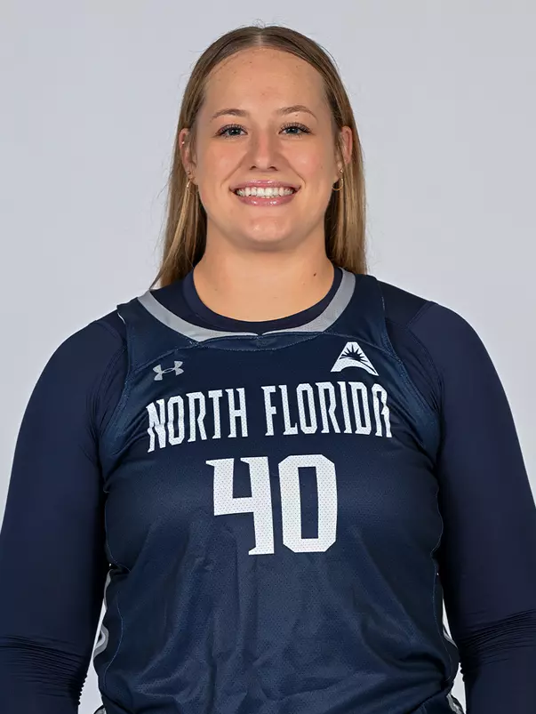 Emma Broermann headshot 2023