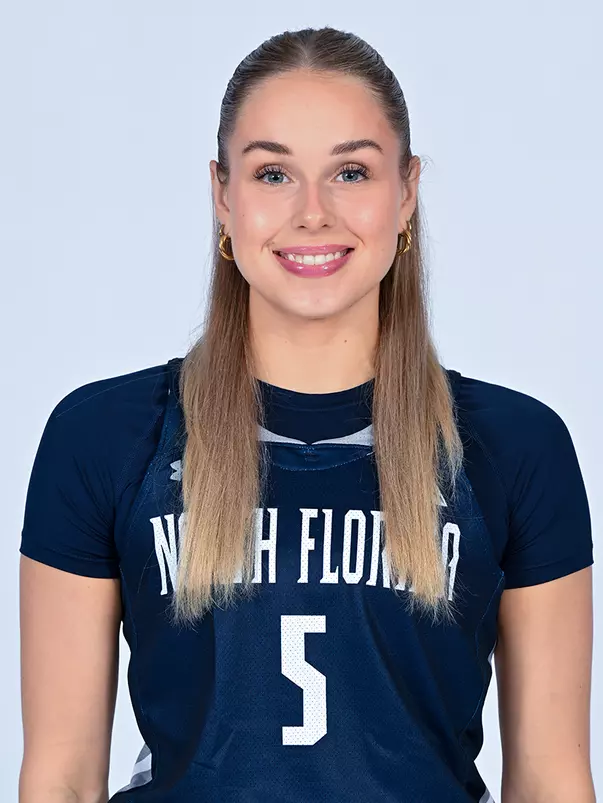 Helena Rafnsdottir headshot 2023