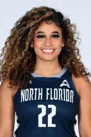 Lyric Swann headshot 2023