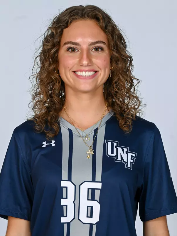 Devyn Gilman headshot 2023