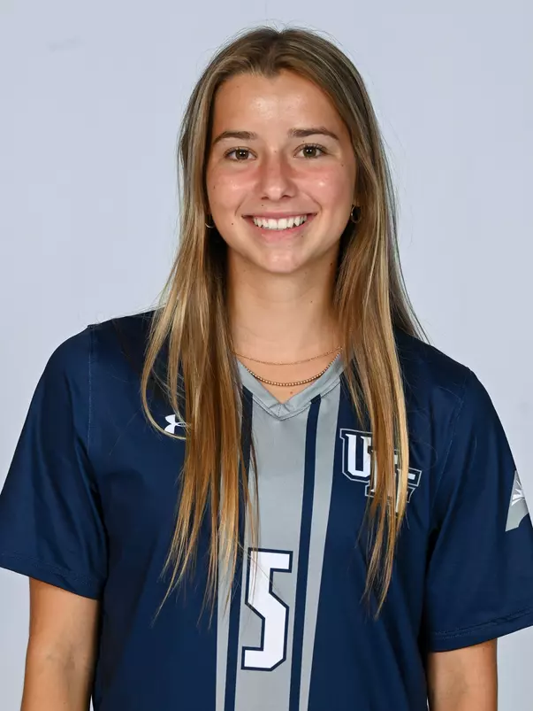 Avery Raimondo headshot 2023