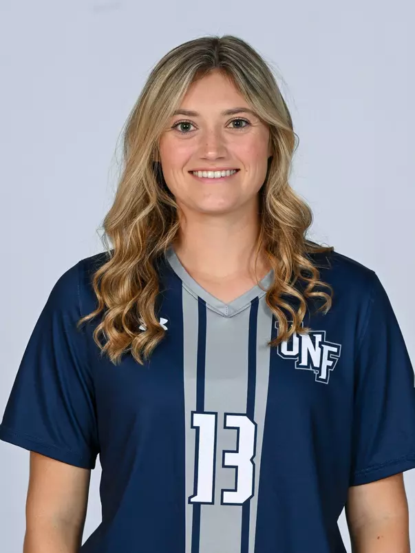 Kiki Slattery headshot 2023