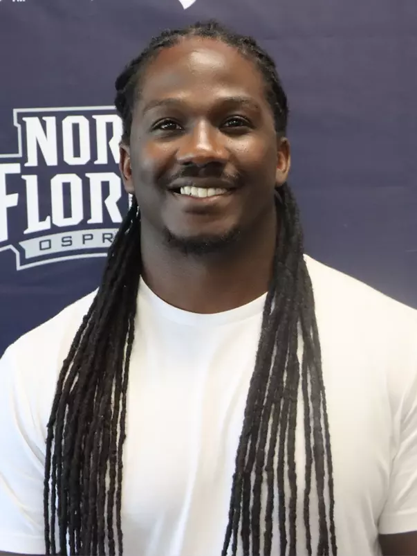 Evander Wells headshot