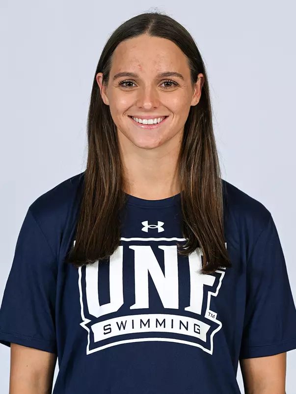 Ashley Cozad Headshot 2023