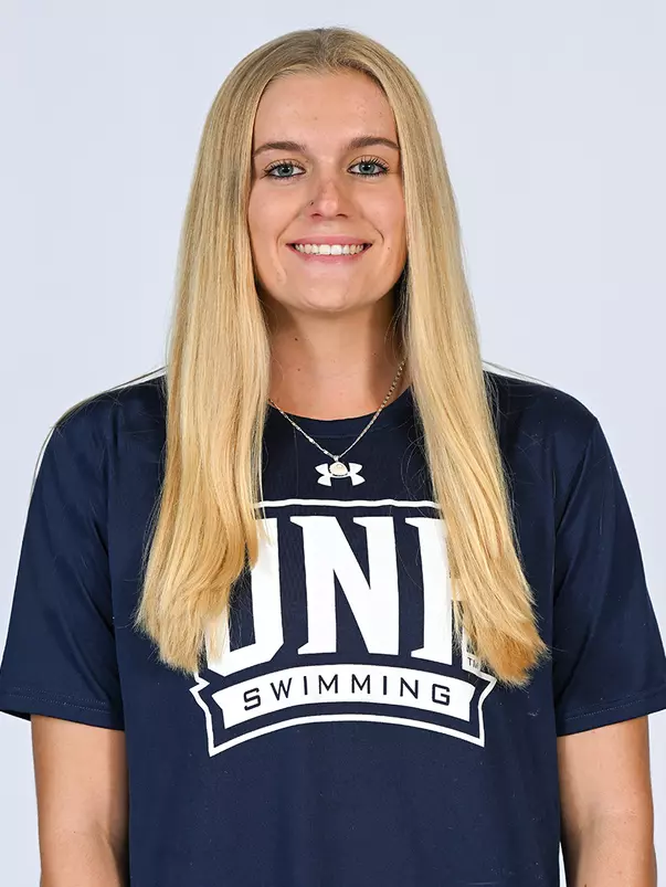 Faith Mutschler Headshot 2023