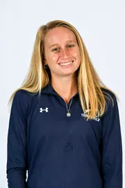 Hannah Martin headshot