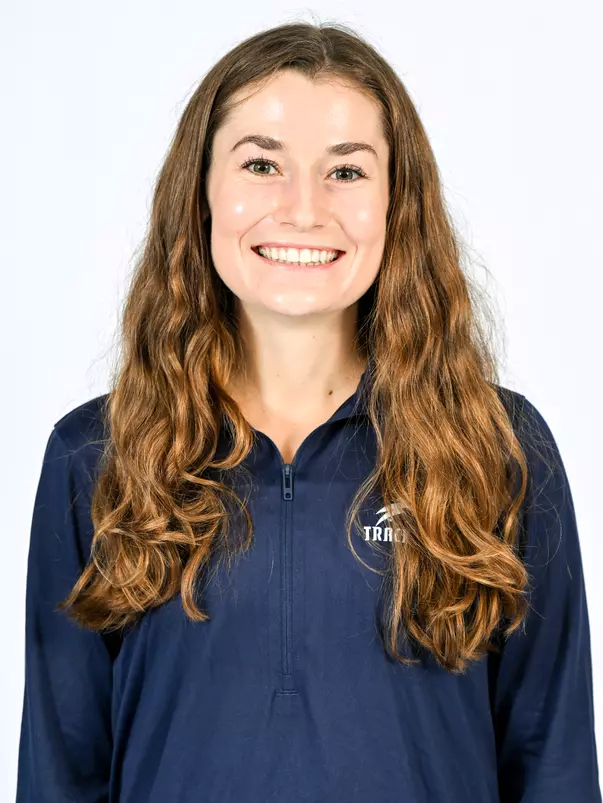 Emma Millson headshot