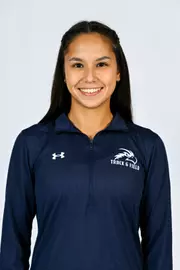 Billie Castillo headshot
