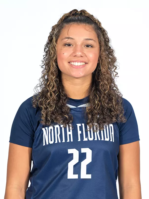 Alexa Washington headshot