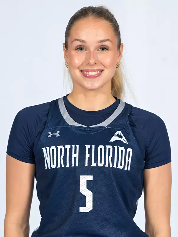 Helena Rafnsdottir headshot