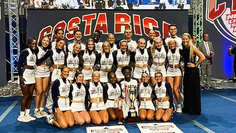 UNF Cheerleading Shines in Costa Rica Trip