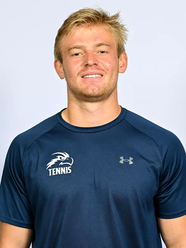 Louis Delcour headshot