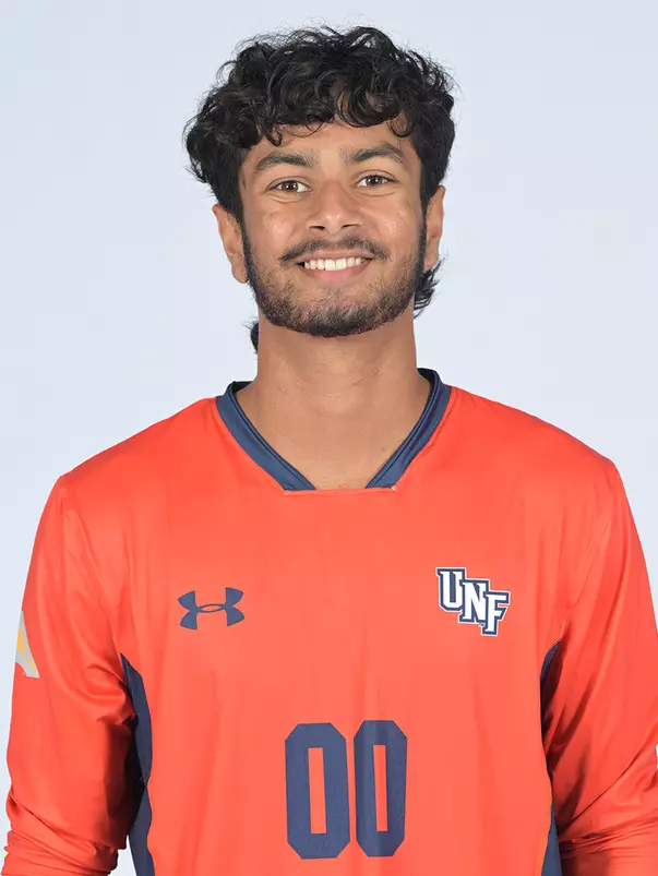 Akash Poola headshot