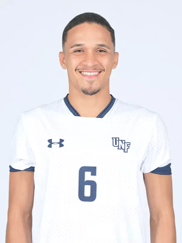 Pedro Amancio headshot