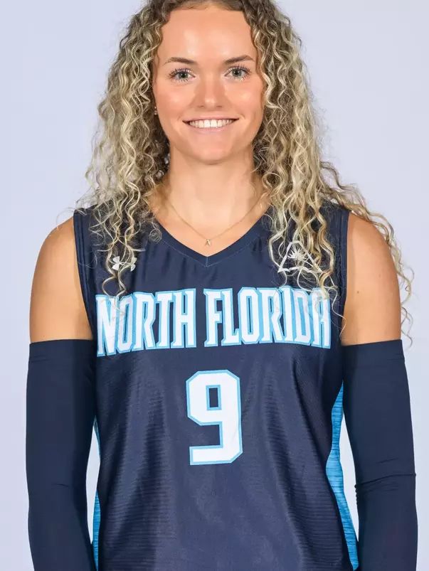 Anna Butler headshot 2024