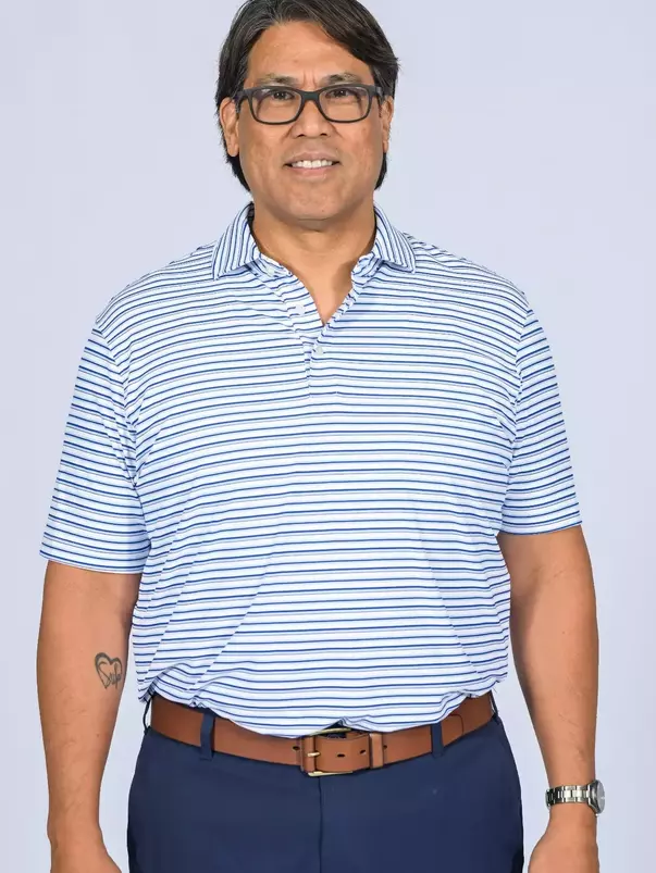 Rob Manosca headshot 2024